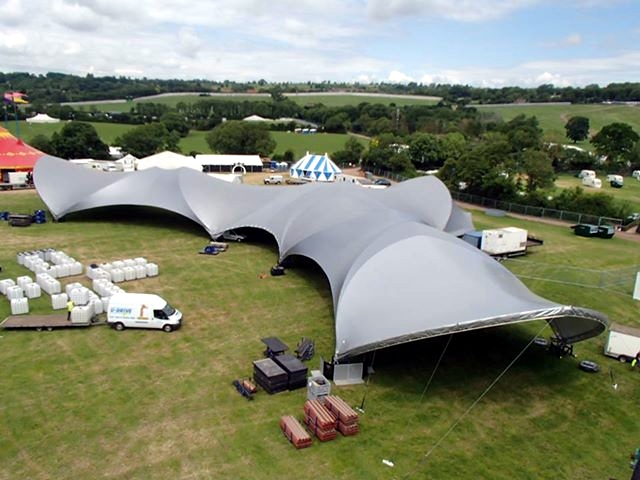 13-sonic-stage-out-glasto_lrg